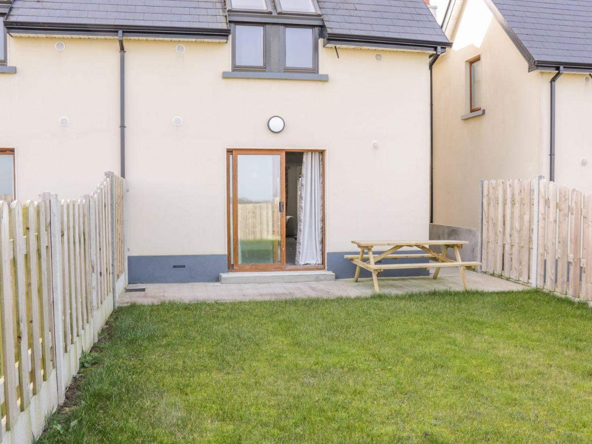 C64 Cahermore Holiday Village Enniscrone Eksteriør billede